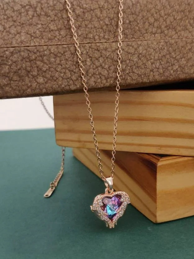 ❤️Heart-Shaped Crystal Love ❤️Pendant